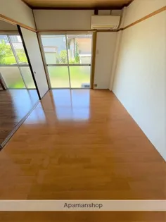 KYOWAコーポ【103号室】の居間