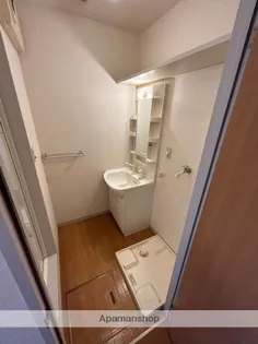 カメリアタウン壱番館【103号室】の内装