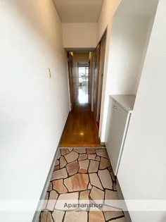 ファーストライフ大塚【303号室】の玄関