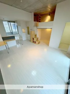 ALTE EAST TOWER(アルテイーストタワー)【4階】の居間