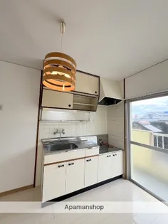 ニューライフ新別府【203号室】のキッチン