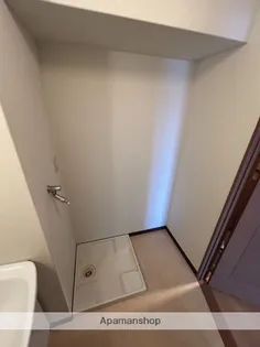 サンフォルトゥーナ宮崎駅東【4階】の内装