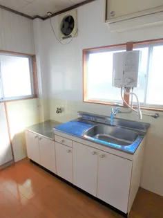 高洲コーポ (恒久)【2階】のキッチン