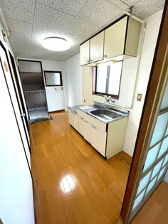 サンモアハイム【203号室】の内装