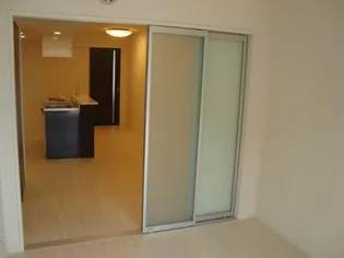 サンテラス神宮【1階】の居間