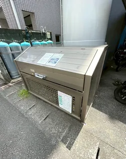 コーポレジェンド【3階】の外観