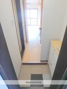 第3常盤ハイツ【203号室】の玄関