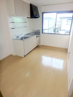 ファミール小春の里 D棟【2階】の内装