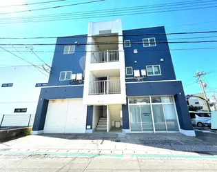 真和ビルの画像