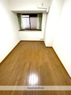 サーパス文化の森【2階】の内装