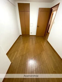 サーパス文化の森【2階】の内装