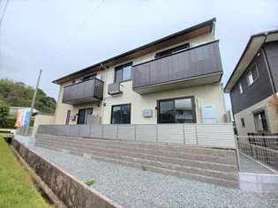 トリシアさくらの画像