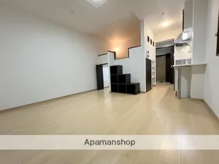 ラファエラ【1階】の居間