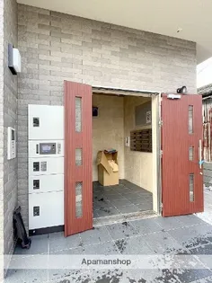 ラファエラ【1階】の外観