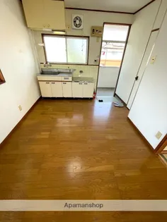 河井田コーポ【201号室】の居間