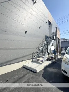 Nana B棟【1階】の外観