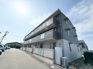 グランシャリオ B棟【3階】の外観