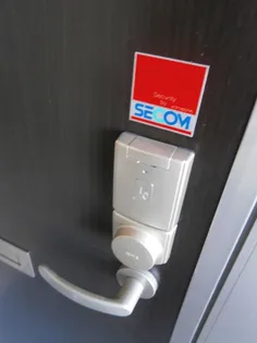 オーキッド マル Ⅱ棟【2階】の玄関