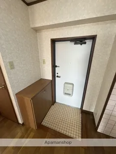 MGコーポ神宮【4階】の玄関