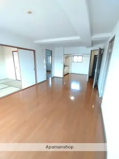 パストラル柳丸Ⅰ【7階】の居間