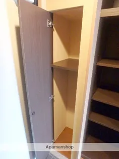 SI清水【302号室】の内装