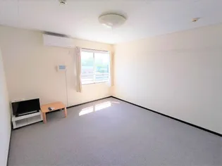 レオネクストエトワールエトウ【205号室】の居間