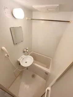 レオパレス清水【209号室】の風呂