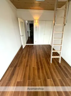 グレース一の宮【202号室】の居間