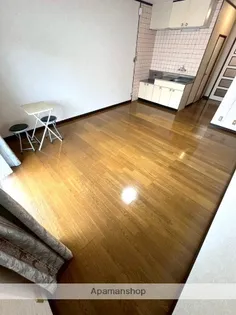 ホワイトメゾン【2階】の内装