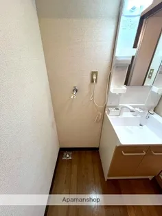 ホワイトメゾン【2階】の内装