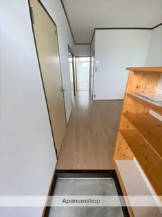 メゾンドF【3階】の玄関