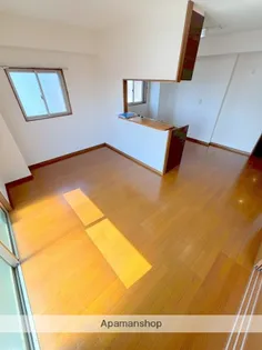 COLLINE(コリーヌ)【3階】の居間