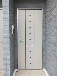 リライフ Ⅰ【103号室】の玄関