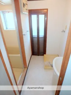 サングリッター清山【102号室】の内装