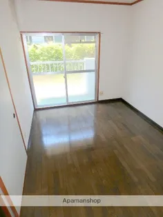 サングリッター清山【102号室】の内装