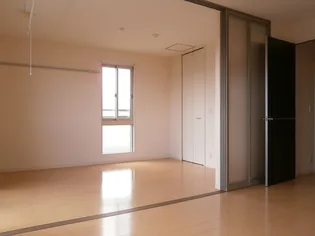 i・パラッツオ【3階】の居間