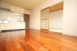 メゾン都原【1階】の内装