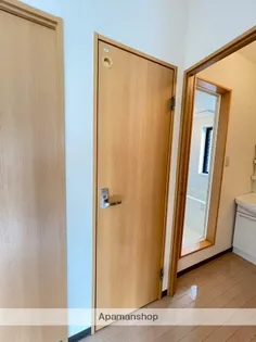 センチュリー21金田 E棟【106号室】の内装