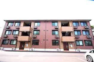 ルナージュ B棟【1階】の外観