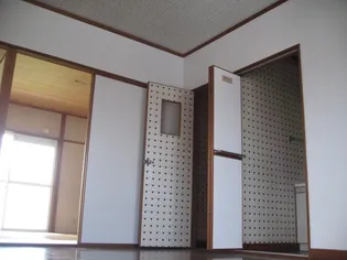 モモエマンション【202号室】の内装