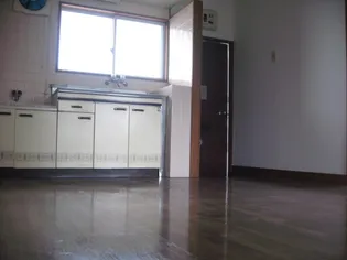 モモエマンション【202号室】の内装