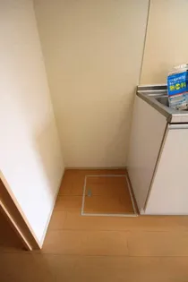 メイ・ピース【1階】の内装