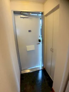 レオパレスプルメリアⅡ【101号室】の玄関