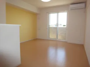 フェア ブリーズ【1階】の居間