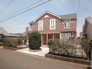 ヴィラエミネンスA【1階】の外観