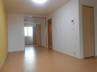 カナロア【2階】の居間