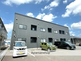 ENSIA【2階】の外観