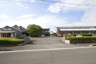 フローラルビレッジ Ⅲ番館【1階】の周辺