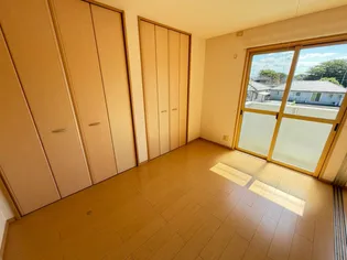 フローラルビレッジ Ⅵ番館【2階】の内装