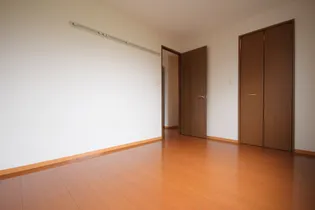 フローラルビレッジ Ⅲ番館【1階】の内装